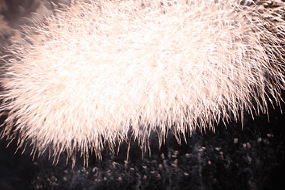 如果看到升空的煙火