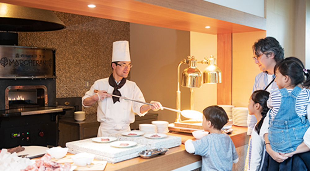 地方的食材充分運用，以“五感”享受森林餐廳的美食