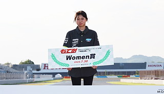 #19 CFMOTO 景觀賽車隊 高橋花奈選手