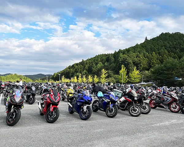 場內停車場＆遊樂園接駁指南！