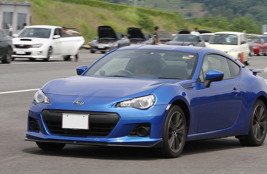 山野哲也操控俱樂部