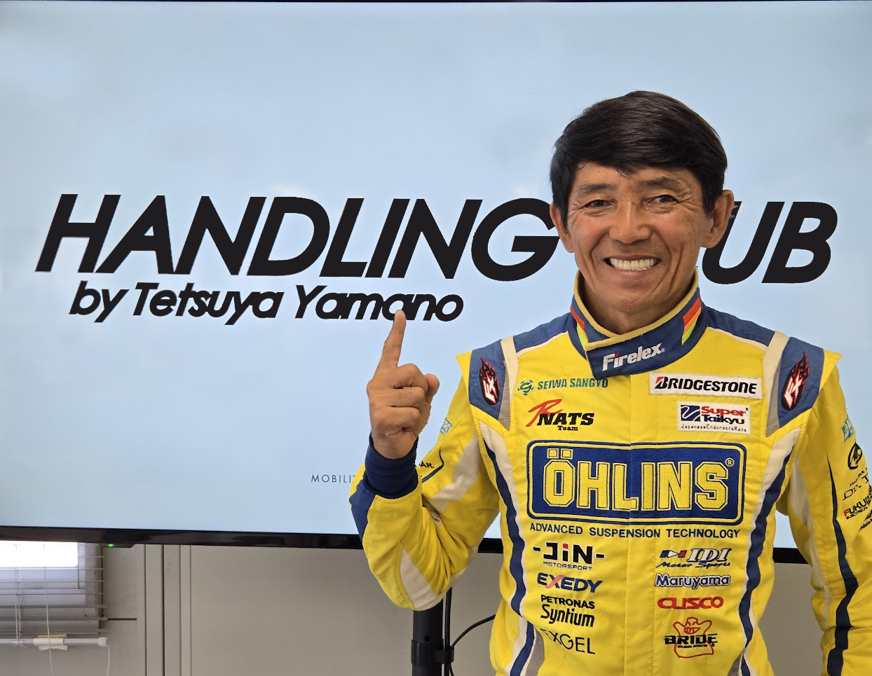 山野哲也操控俱樂部